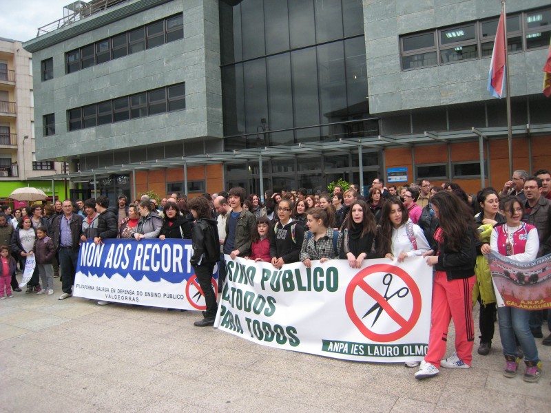 A CIG-Ensino valora positivamente a participación nas concentracións da Plataforma Galega en Defensa do Ensino Público