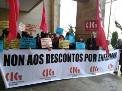 Educación accede á demanda da CIG-Ensino de manter as licenzas de tres días para enfermidades leves e revisar a proposta realizada sobre as vacacións na orde de permisos e licenzas