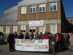 Miles de traballadores/as do sector público concéntranse nos seus centros de traballo contra os recortes da Xunta