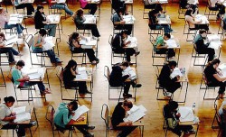 A CIG-Ensino cualifica de raquítica, insuficiente e un lavado de cara a oferta de emprego anunciada polo Conselleiro de Educación