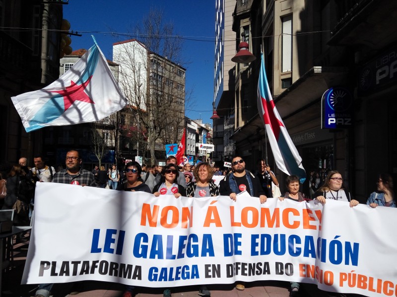 A Plataforma Galega en Defensa do Ensino Público valora moi positivamente o masivo seguimento da folga