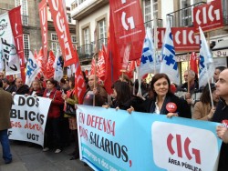 Miles de traballadores/as das administracións galegas volven rexeitar nas rúas os recortes da Xunta para o sector público