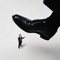 O Goberno central do PP pretende desmantelar o ensino público e volver ao Estado preautonómico