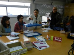 O profesorado di un NON rotundo aos recortes no ensino público e ás imposicións da Consellaría