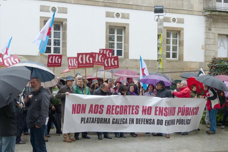 A CIG-Ensino valora positivamente a participación nas concentracións da Plataforma Galega en Defensa do Ensino Público