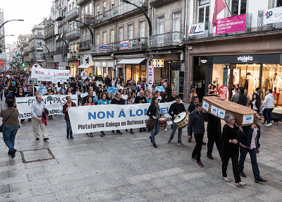2016-10-20-Vigo-NinRevalidasNinLomce-28.jpg